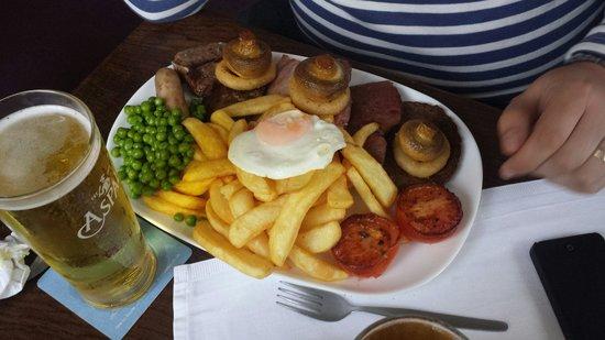 Broads Haven Tavern