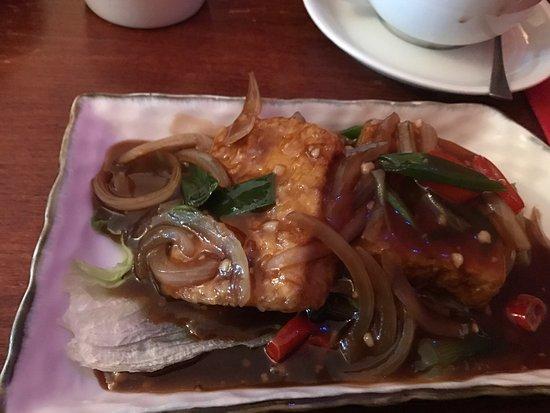 Red Leaf & China Diner